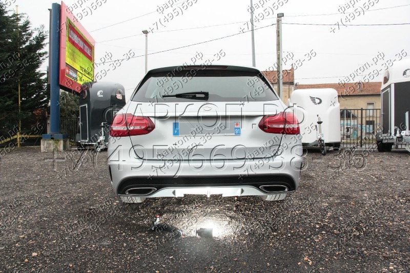 Фаркоп на Mercedes C-Class w205 седан / s205 универсал 03/2014-2021, в т.ч. AMG-пакет, кроме авто с пневмоподвеской. Съемное вертикальное крепление шара (на ключе). Невидимый вырез в бампере. Нагрузки 1900/85 кг, масса фаркопа 23 кг