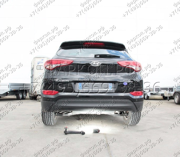 Фаркоп на Hyundai Tucson дорестайл 2015-2018, Kia Sportage дорестайл 2015-2018 быстросъемное вертикальное крепление шара (на ключе). Без выреза бампера. Нагрузки 2200/100 кг, масса фаркопа 27 кг