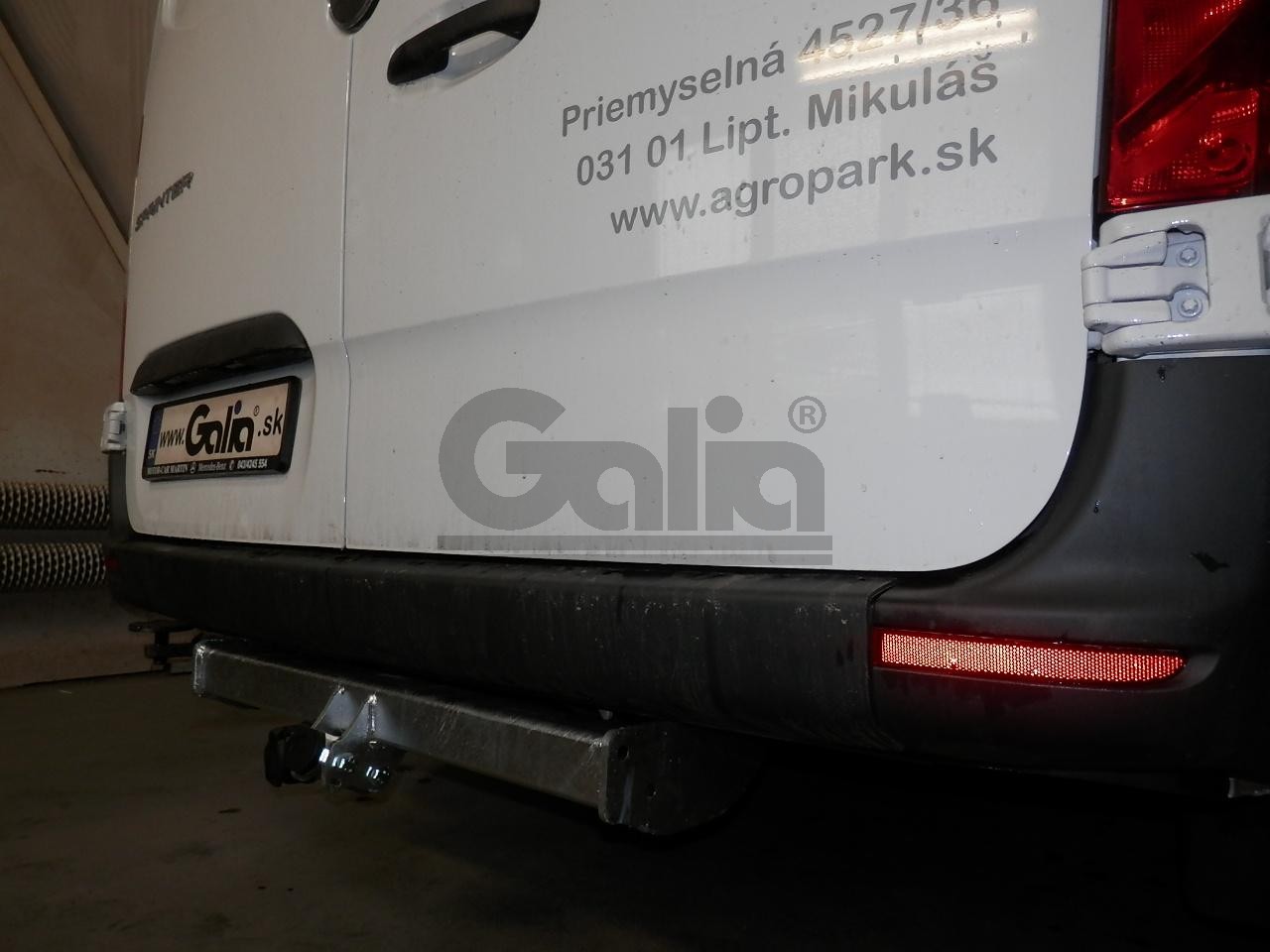 Photo 12