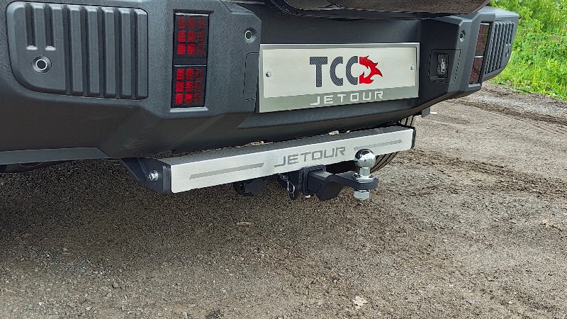 Распродажа! Фаркоп оцинкованный на Jetour T2 2L 4WD 2024- без подрезки бампера. Тип шара: E (шаровый узел под американский квадрат с нержавеющим шаром). Нагрузки: 1500/100 кг